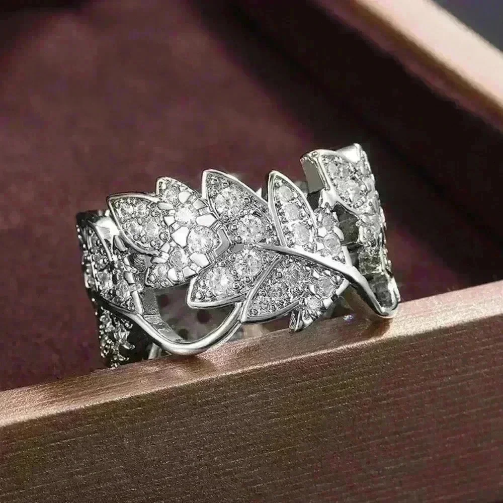 🍁925 Silver Plated Beautiful Silver Bague Leaf Women Ring, GPMB1433